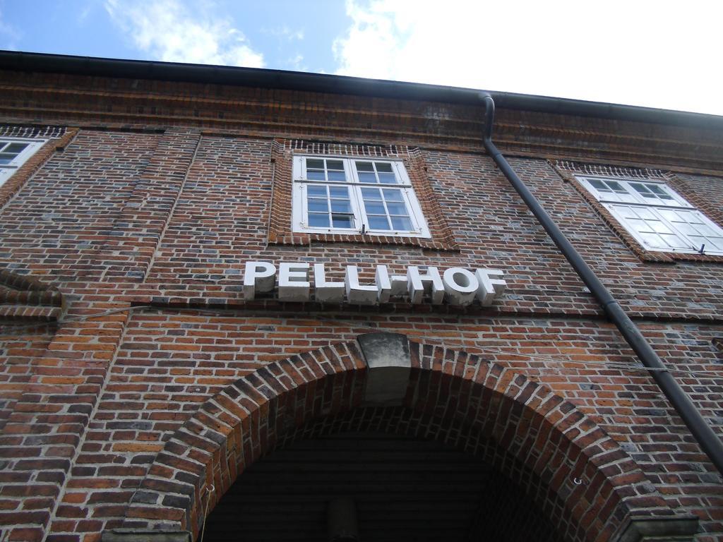 Hotel Pelli Hof Rendsburg By Tulip Inn Esterno foto