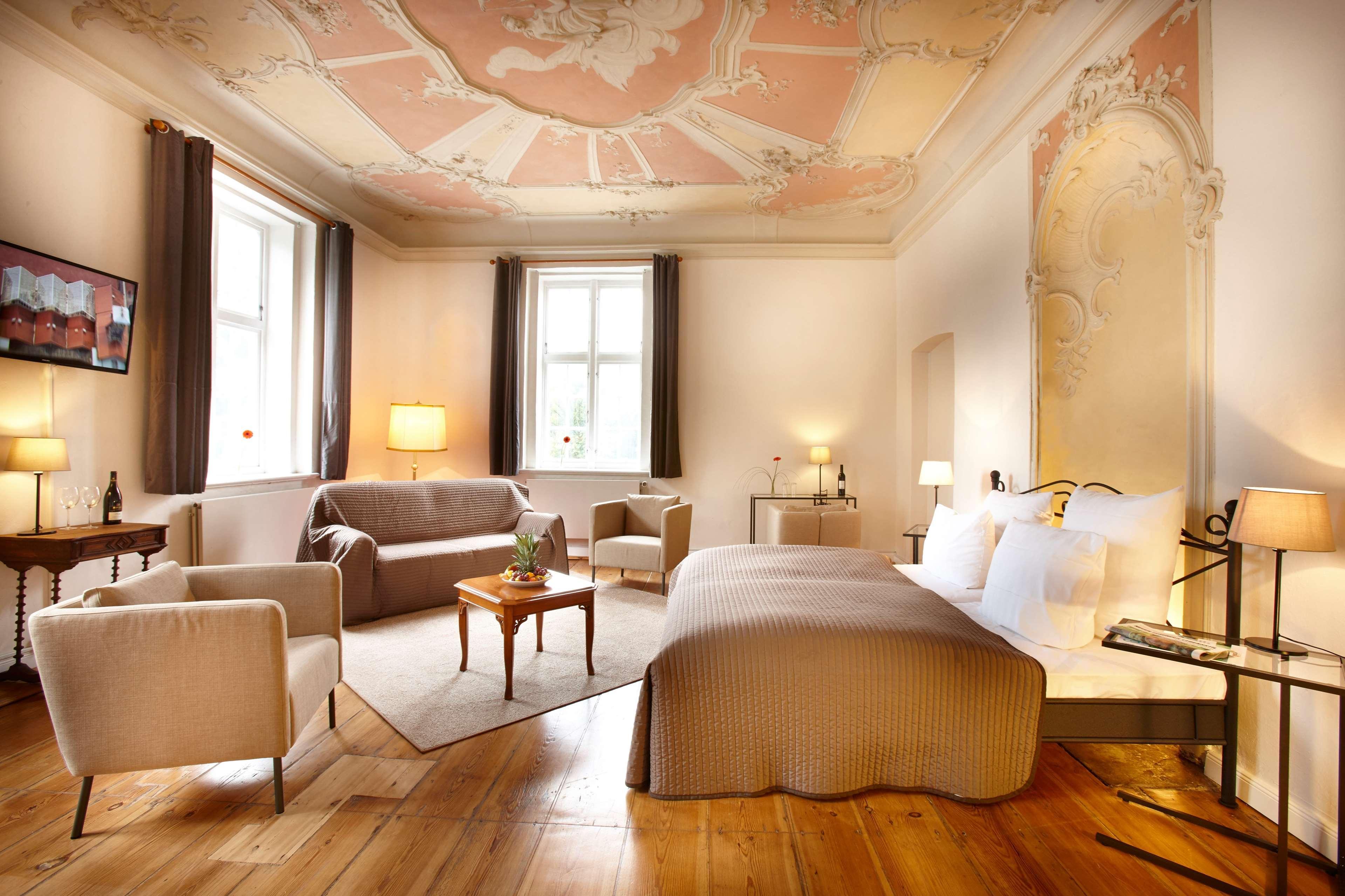 Hotel Pelli Hof Rendsburg By Tulip Inn Esterno foto