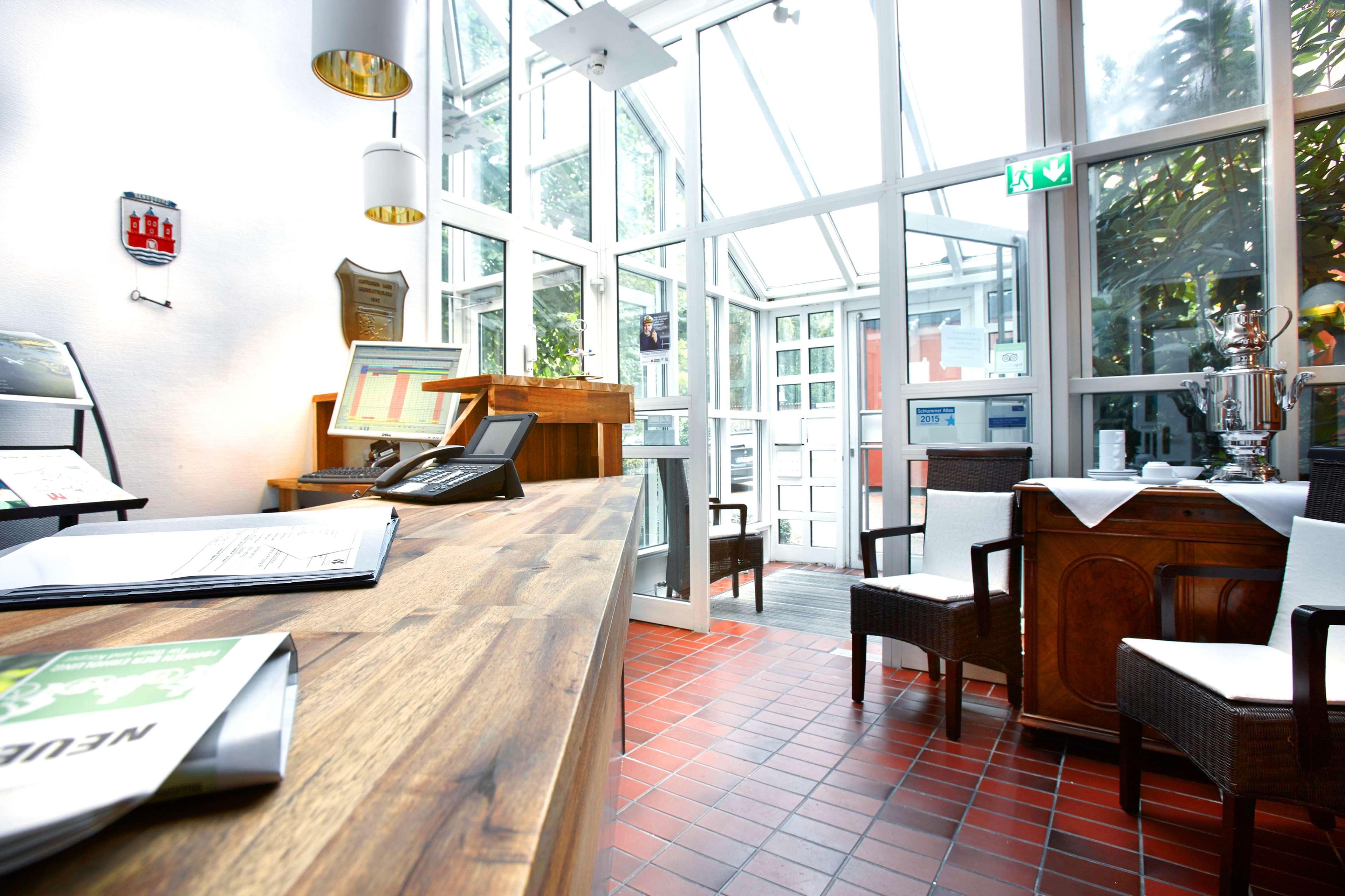 Hotel Pelli Hof Rendsburg By Tulip Inn Esterno foto