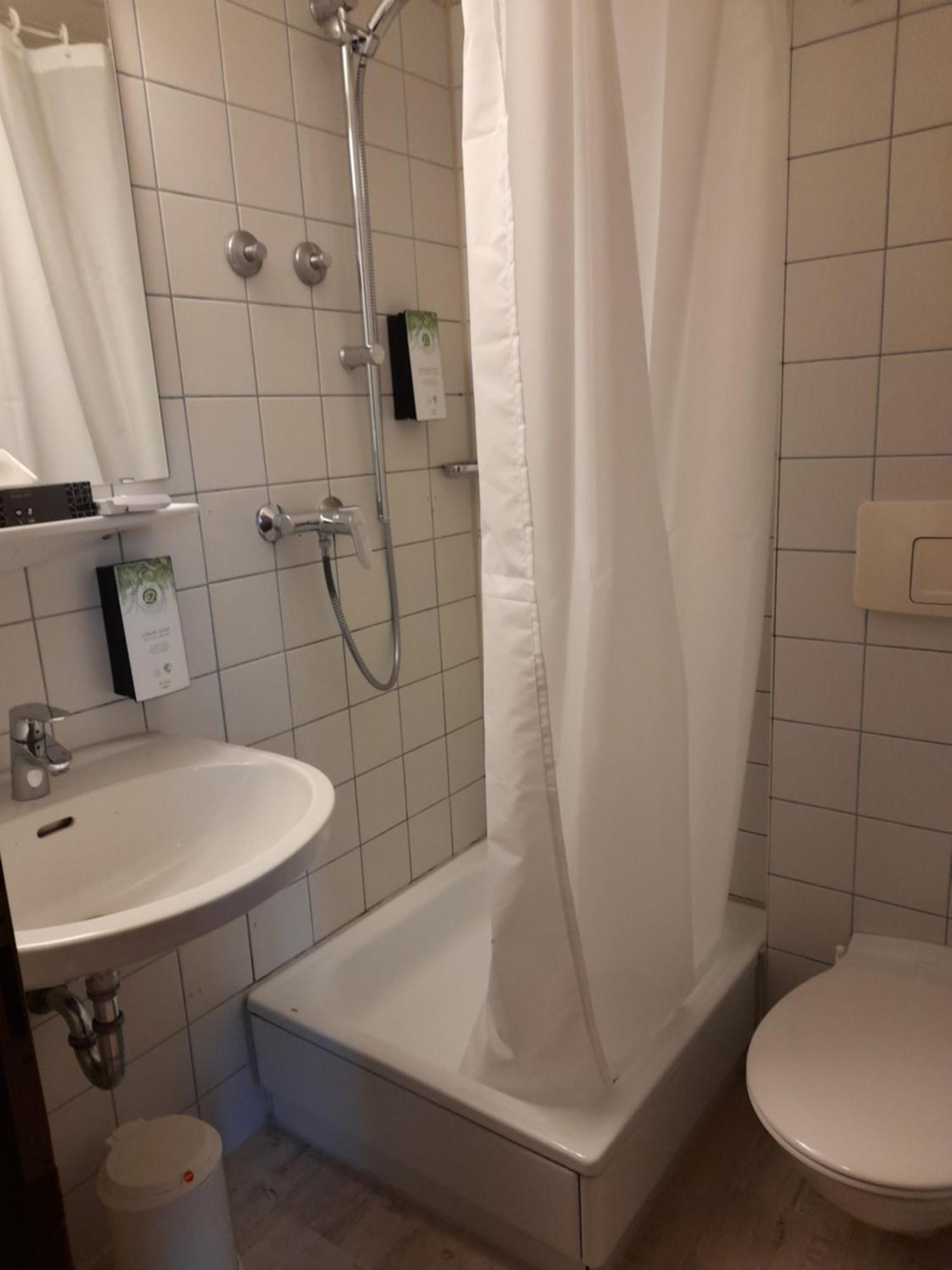Hotel Pelli Hof Rendsburg By Tulip Inn Esterno foto