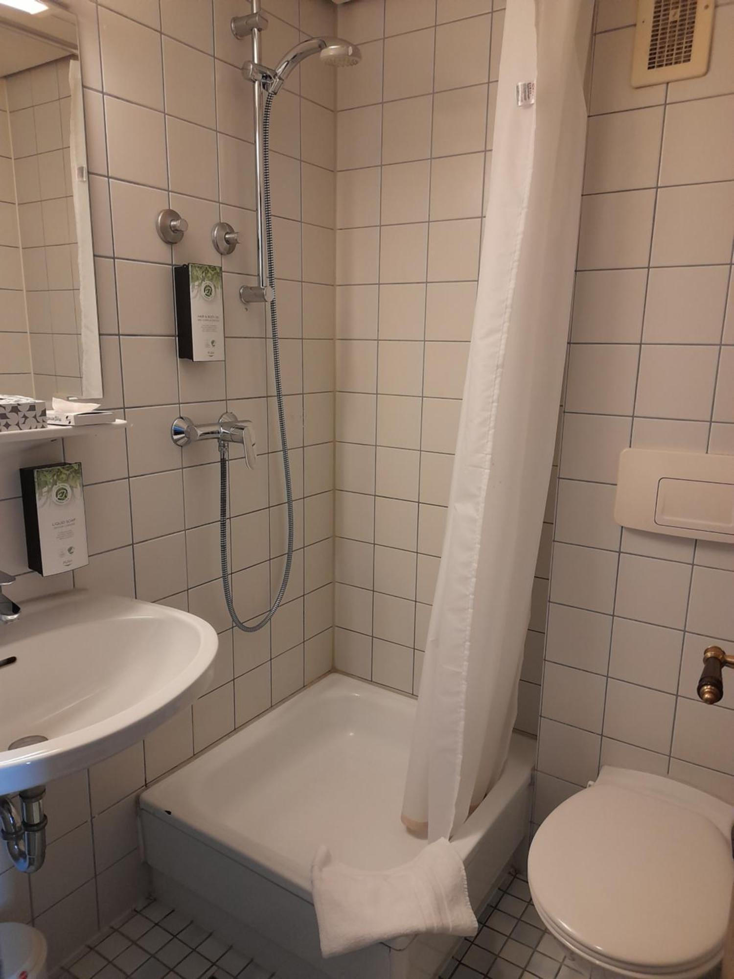 Hotel Pelli Hof Rendsburg By Tulip Inn Esterno foto