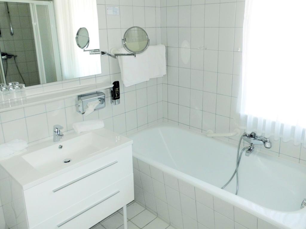 Hotel Pelli Hof Rendsburg By Tulip Inn Esterno foto